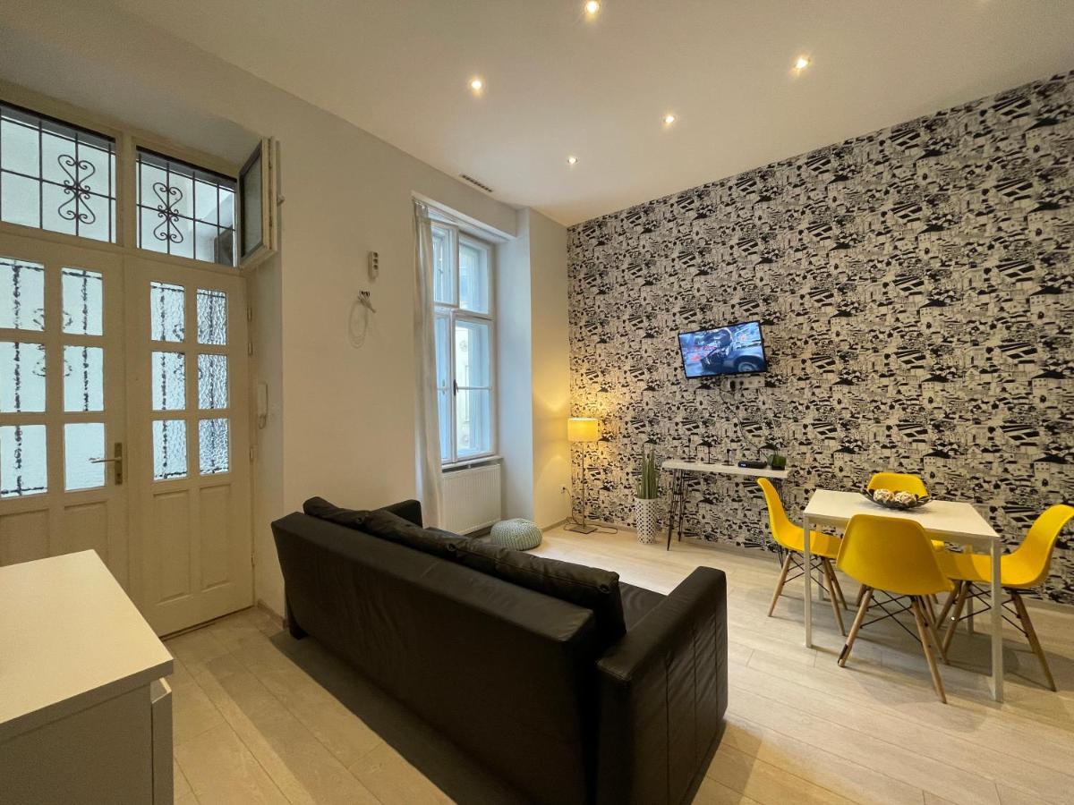 A5 Apartment - Budapest - Hostaid Экстерьер фото