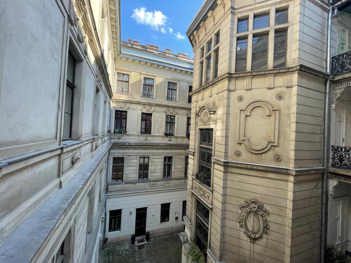 A5 Apartment - Budapest - Hostaid Экстерьер фото
